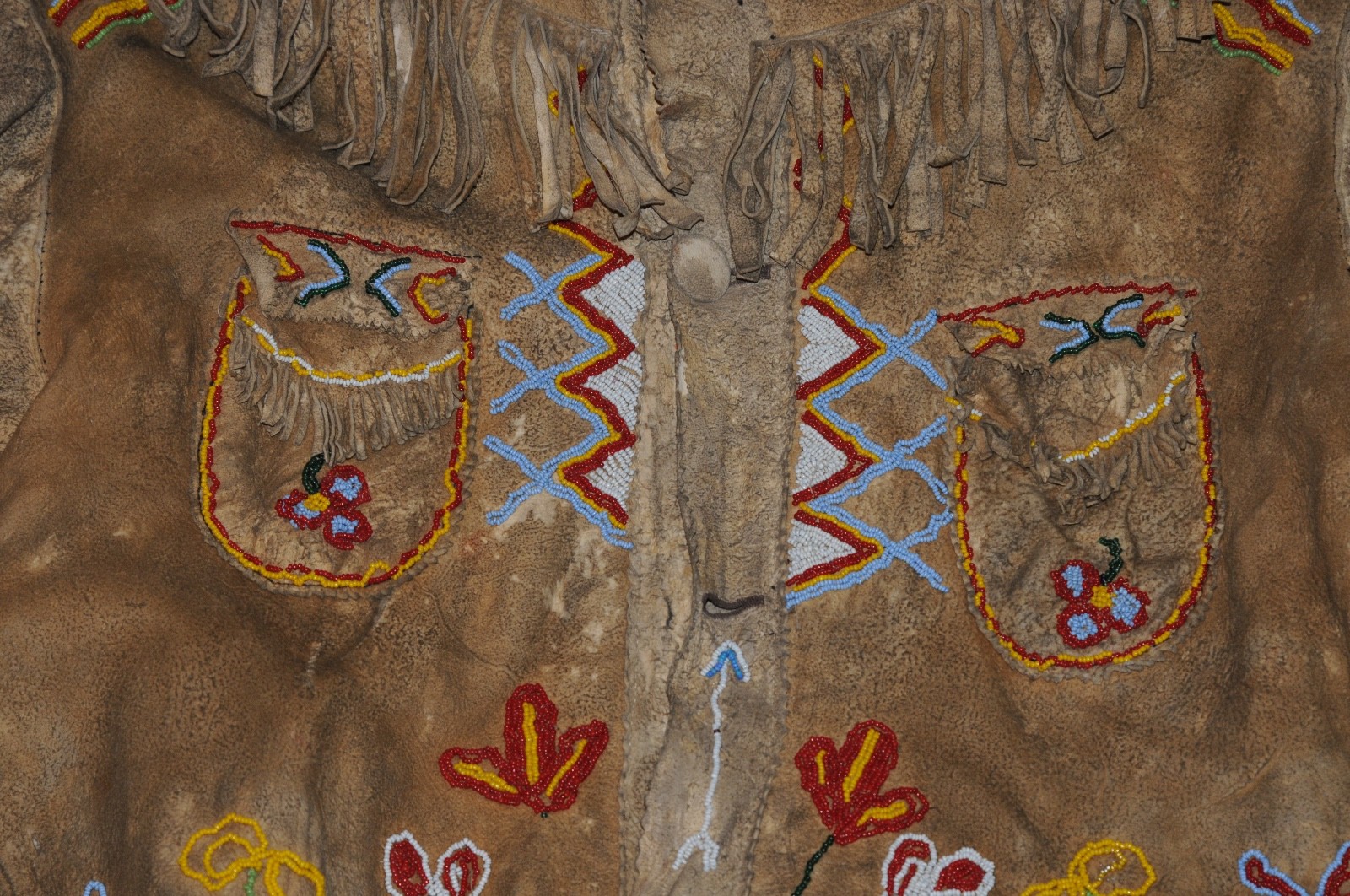 Early Vintage Native American Deer Skin Buck Skin Beaded Shirt and Pants Old****