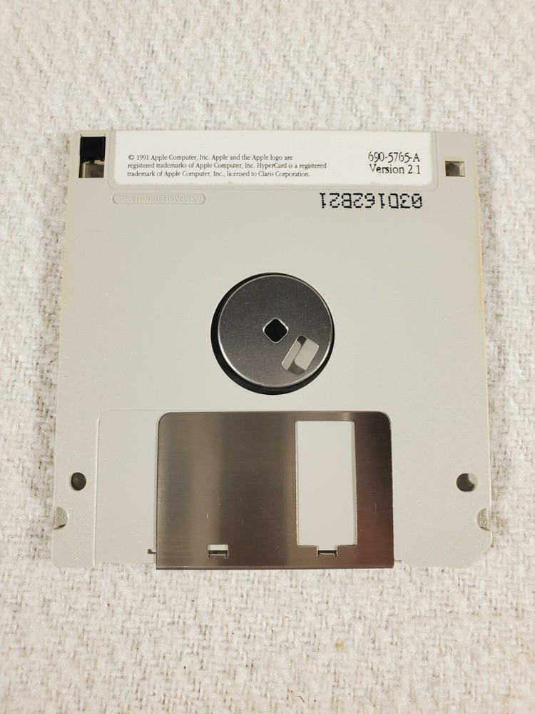 1991 Apple Macintosh HyperCard Program 690-5765-A Version 2.1 3.5" Floppy Disk