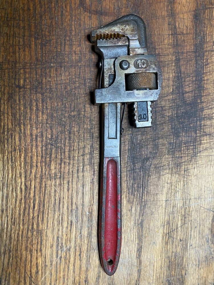 WEST GERMANY No. 10 PIPE WRENCH (#4)
