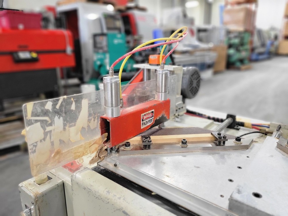 UNIQUE 313 Automatic Miter Machine – Shapers