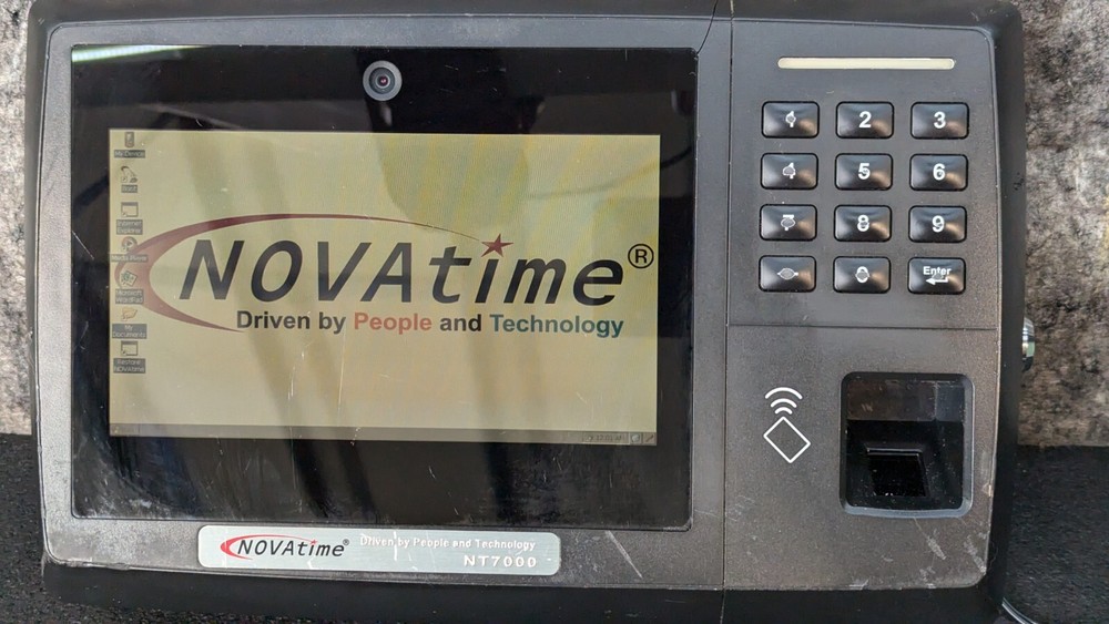 Novatime NT7000 Card Reader Time Clock { Powered On Tested }