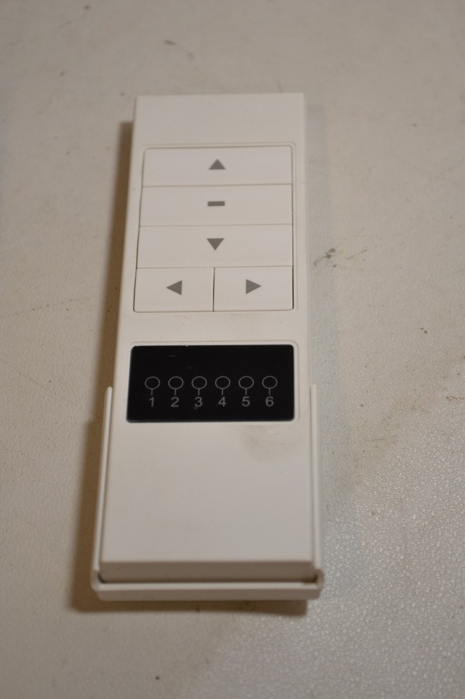 AC136 Hand-Held Emitter AC136-06