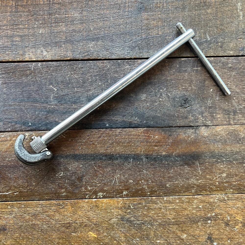 Basin Wrench