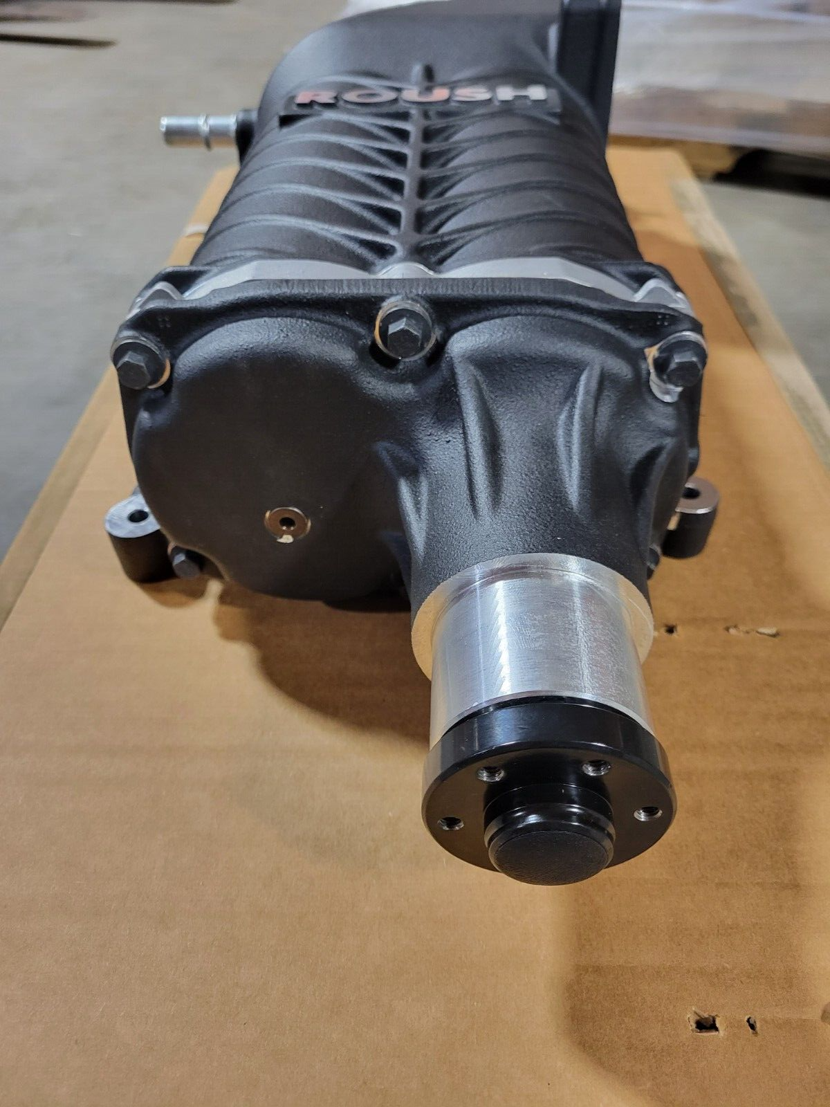 New Roush Supercharger Fits 2011-2014 Mustang 5.0L 2011-2017 F150 5.0L