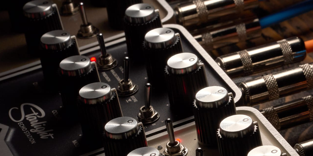 Universal Audio UAFX Starlight Echo Station Pedal. New!