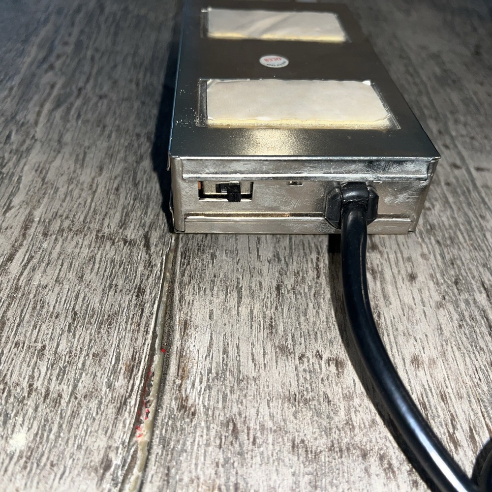 Texas Instruments Video Modulator Model No. UM 1381-1