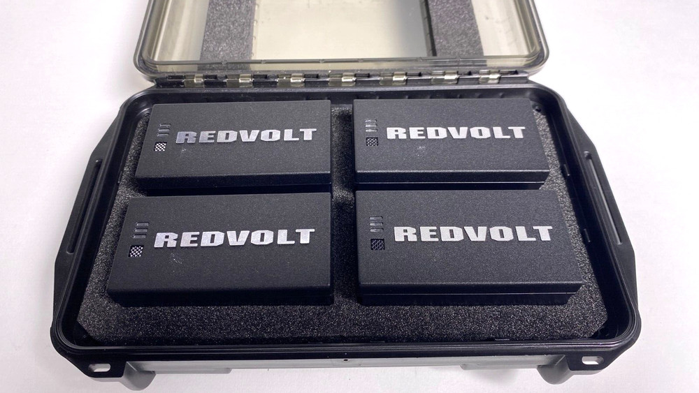 redvolt epic 5k camera hand grip battery