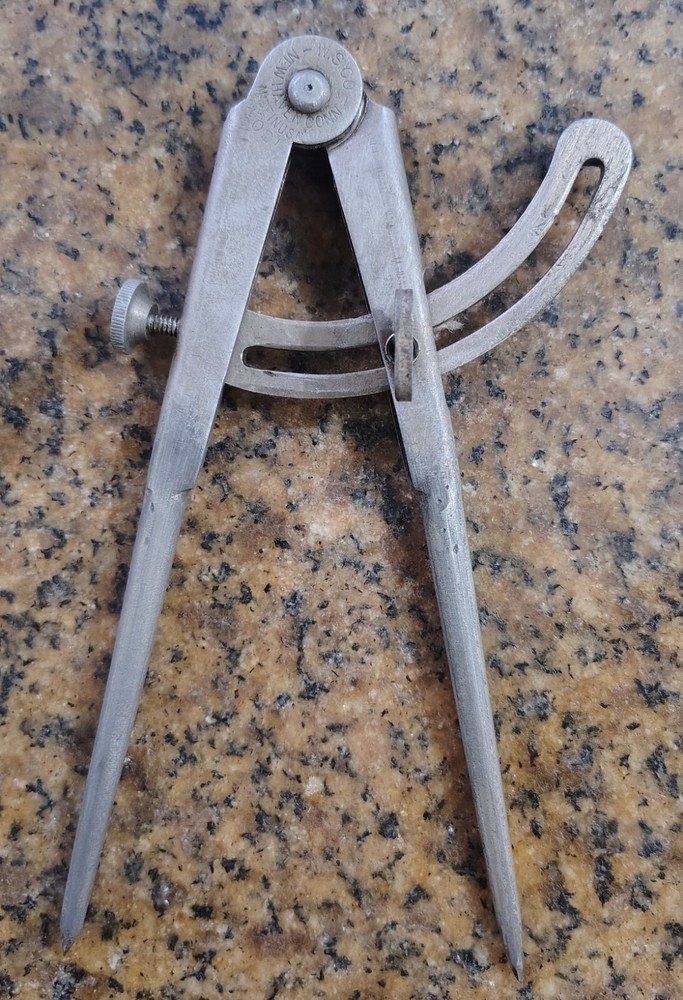 🗽VINTAGE W.S. CO. 9" DIVIDER