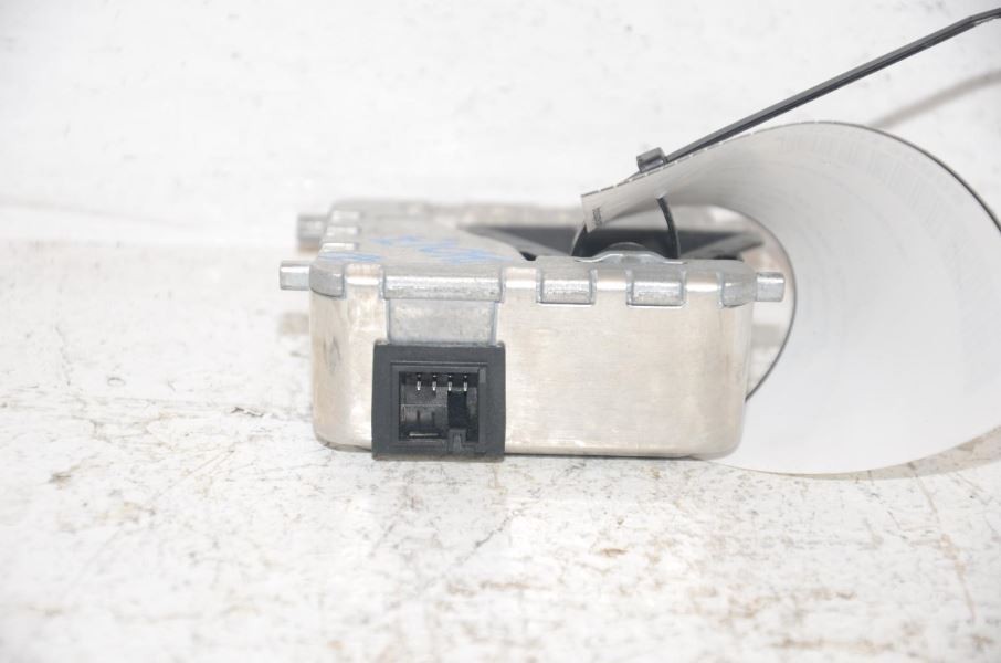2014-2017 MERCEDES BENZ E400 Multipurpose Camera Projector (windshield) 810903