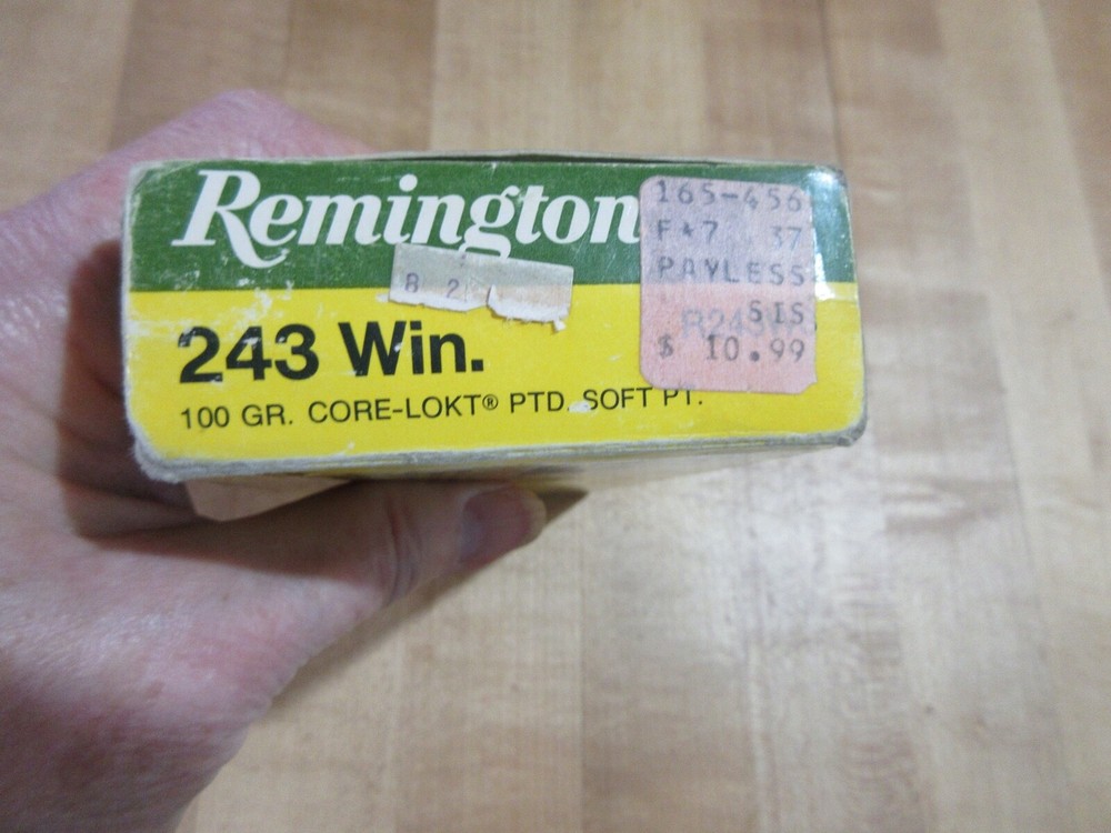 Empty Ammo Box Remington 243 Winchester. with insert (w15) #40