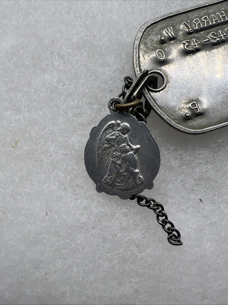 WW2 US Army Air Force Captain Officer Dog Tag Single With Religious Charm (CC924