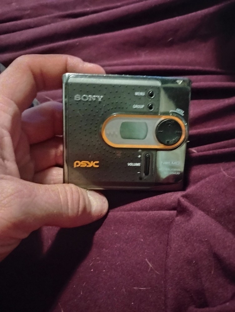 Sony MZ-DN430 Psyc MiniDisc Network Walkman