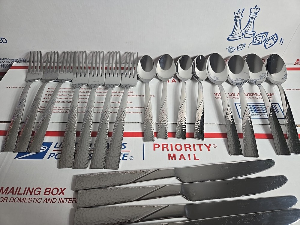 FLATWARE 19 pieces PFALTZGRAFF stainless LORING Hammered Flatware