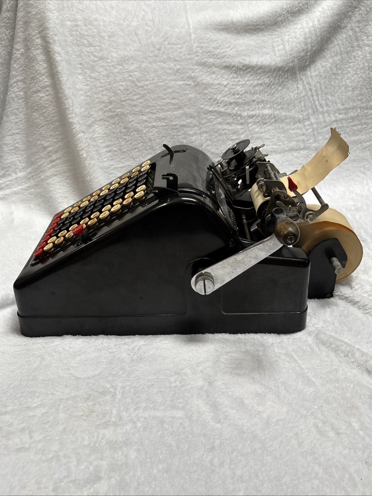 Vintage Smith & Corona Hand Crank Adding Machine