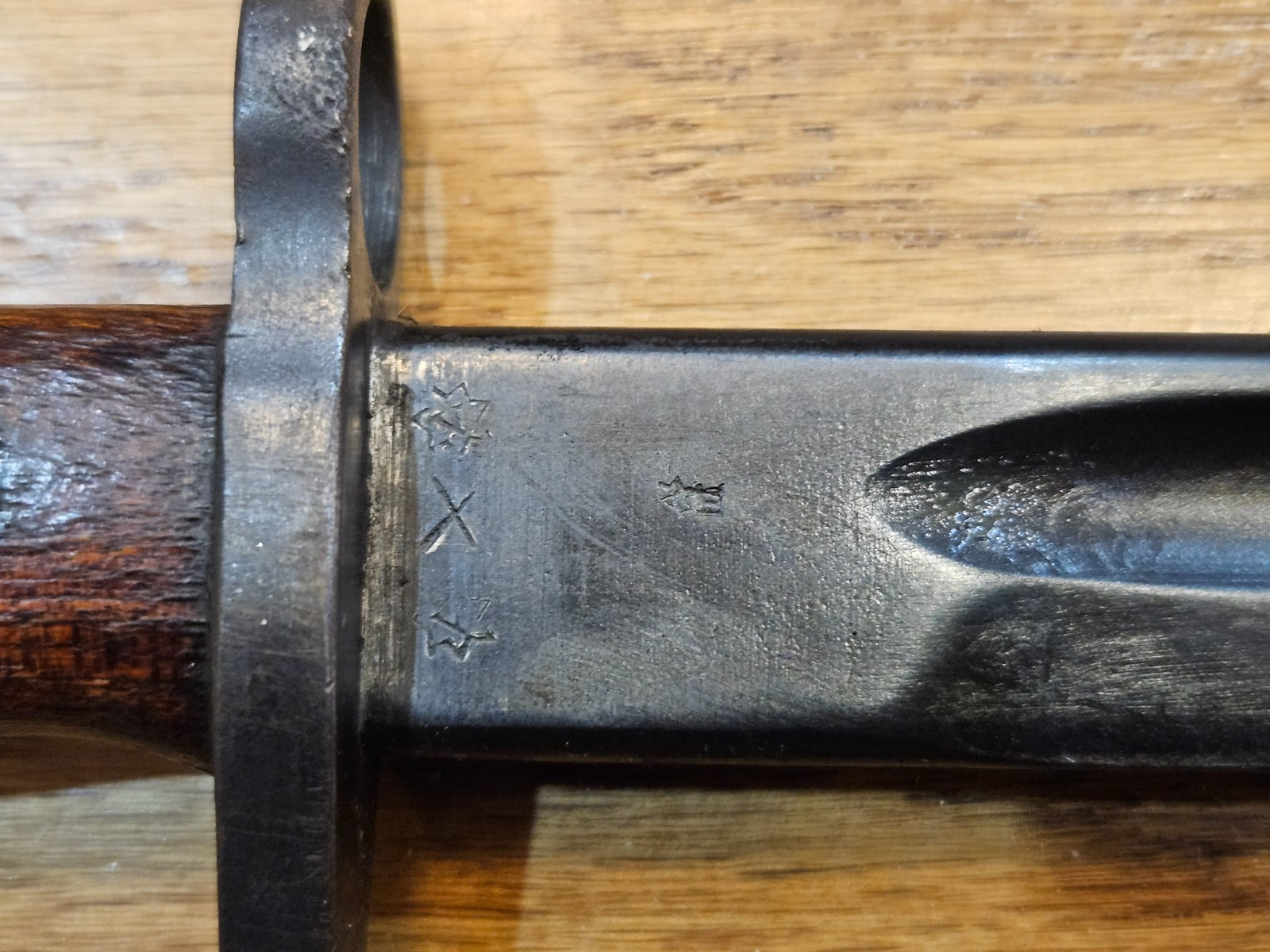 Vintage WWI British Enfield Rifle Bayonet, Lithgow, 1907P, plus Scabbard & Frog