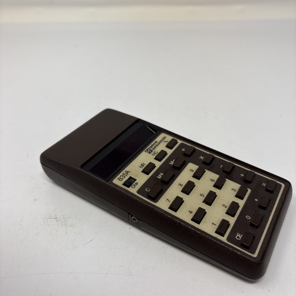 Natuonal Semiconductor 835A Calculator