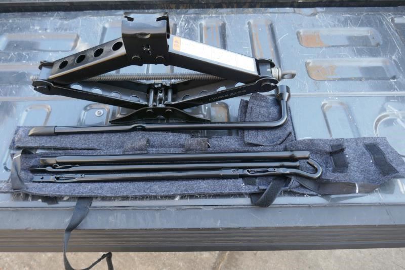 F150      2020 Jack 1776104