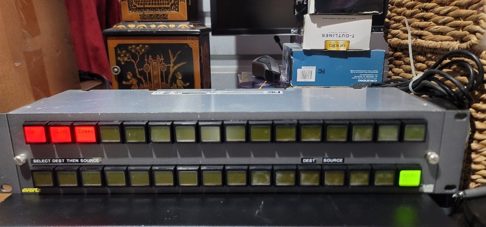 Evertz cp2048a router matrix panel
