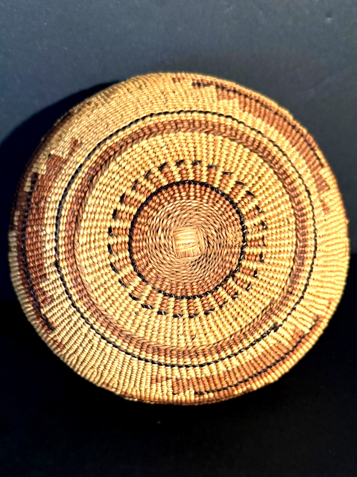 EXTRAORDINARY HUPA FANCY CAP BASKET, BEAR GRASS & FERN OVERLAY, C1890, EXCELLENT