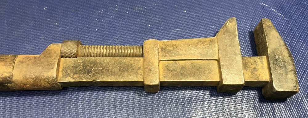 Coes Adjustable Wrench 21'' Vintage pipe monkey knife handle