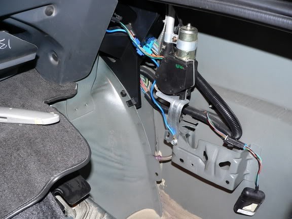 Power Antenna Kit - 1995 thru 1999 Mitsubishi Eclipse AM FM Car Radio