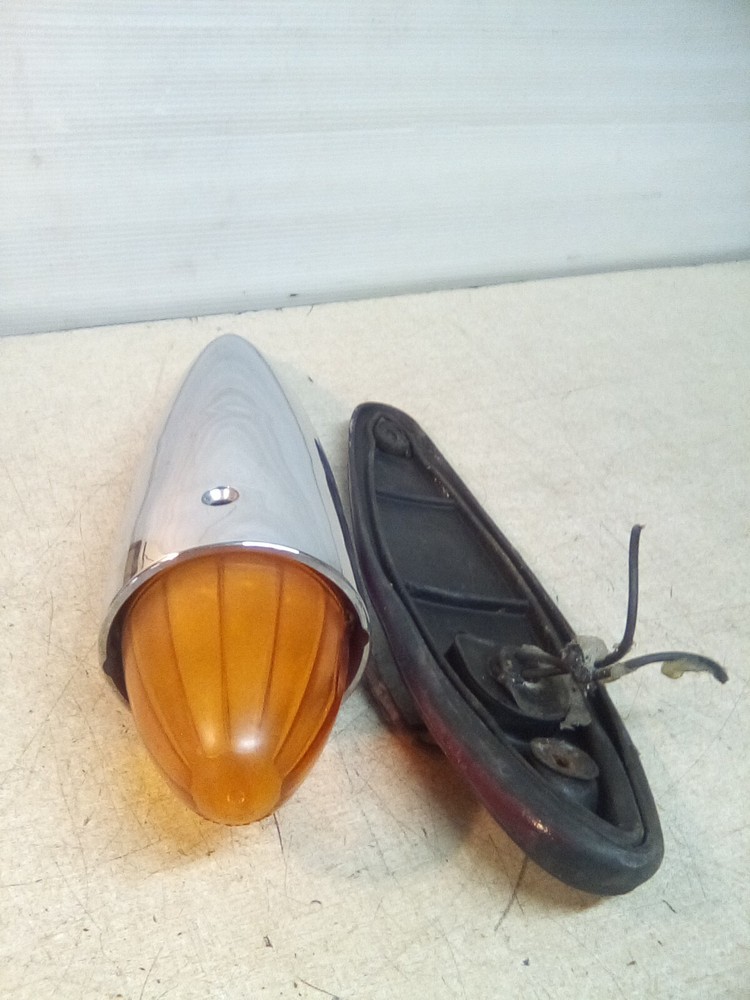 Peterbilt 16-08349 LED Watermelon Amber Cab Light