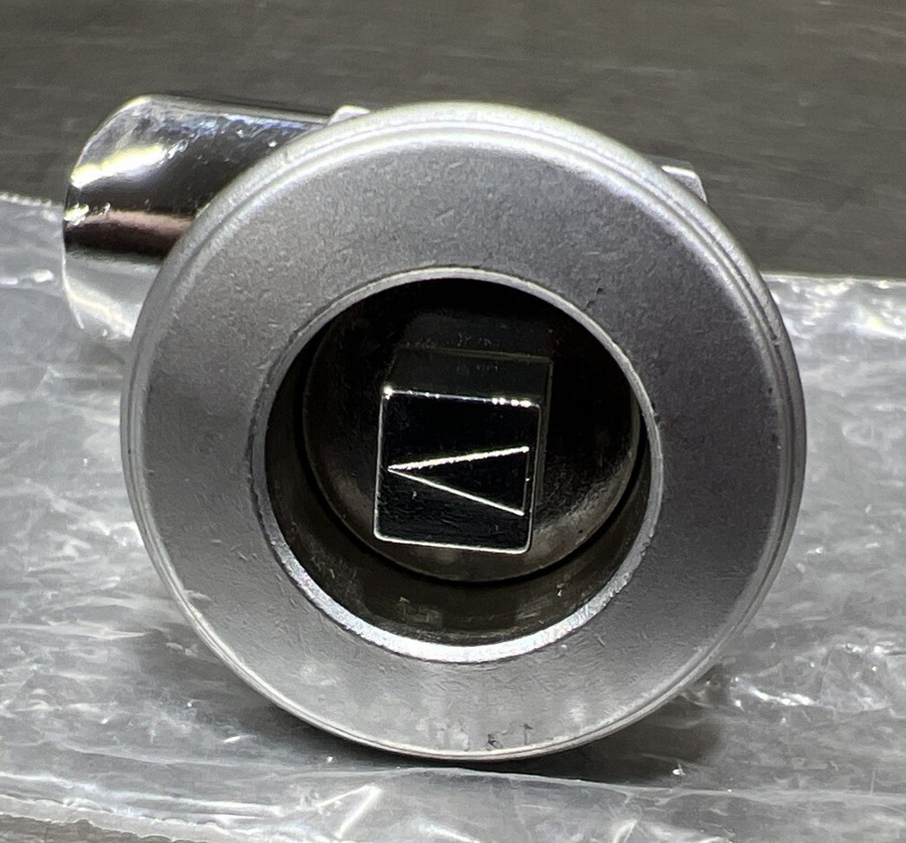 Nos Surplus Panel Latch STK-Q-78145-REV5