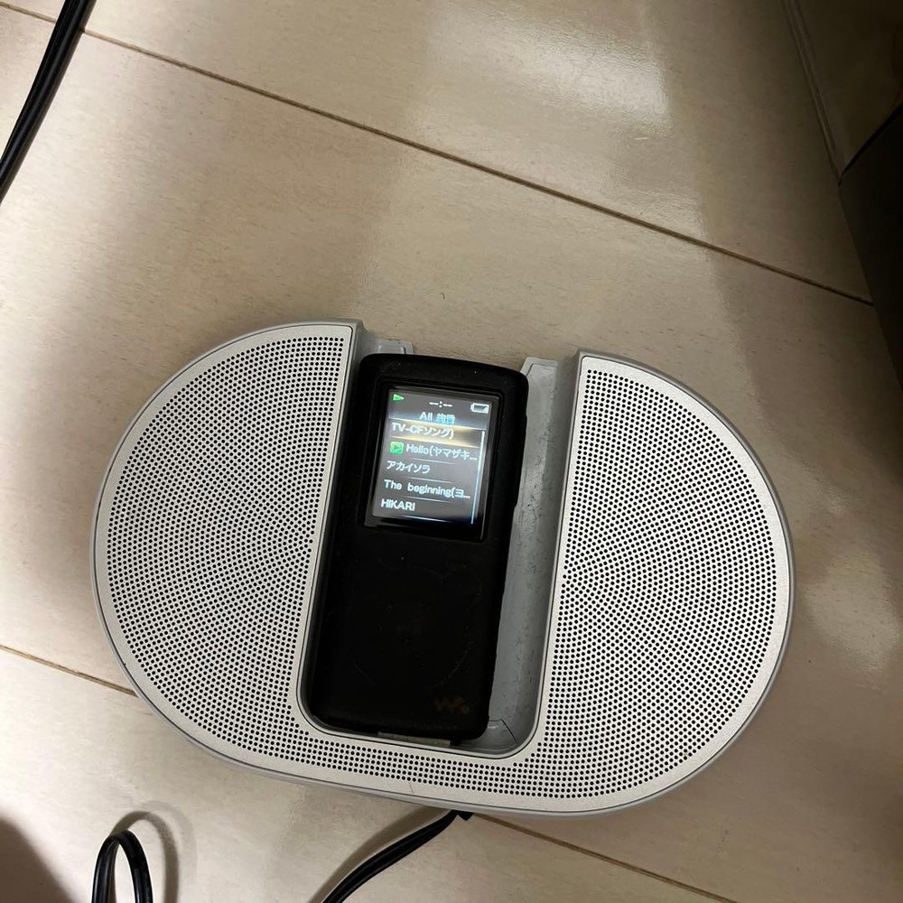 sony walkman speaker MP3