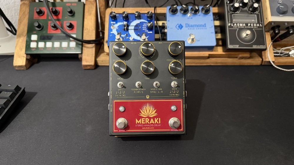 Walrus Audio Meraki Stereo Analog Dual Delay