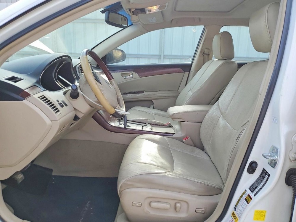 AVALON 2011 Glove Box 5021925