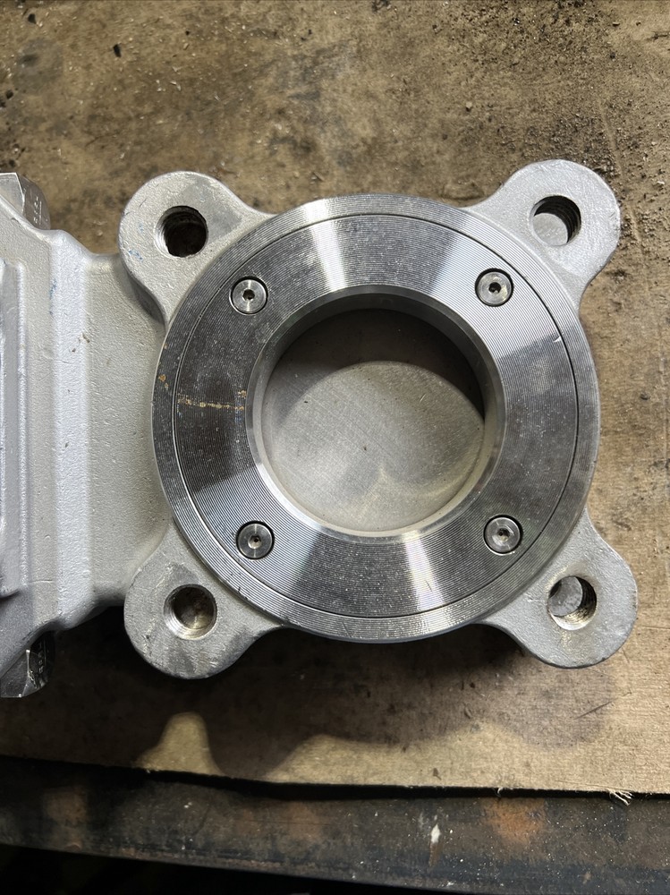 FNW 3” Knife Gate Model # 2020TM