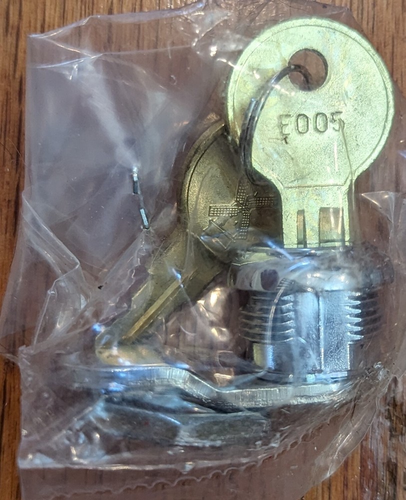 Wind-Danbury Key E005 - Two Keys and Cylinder - SAME DAY SHIPPING
