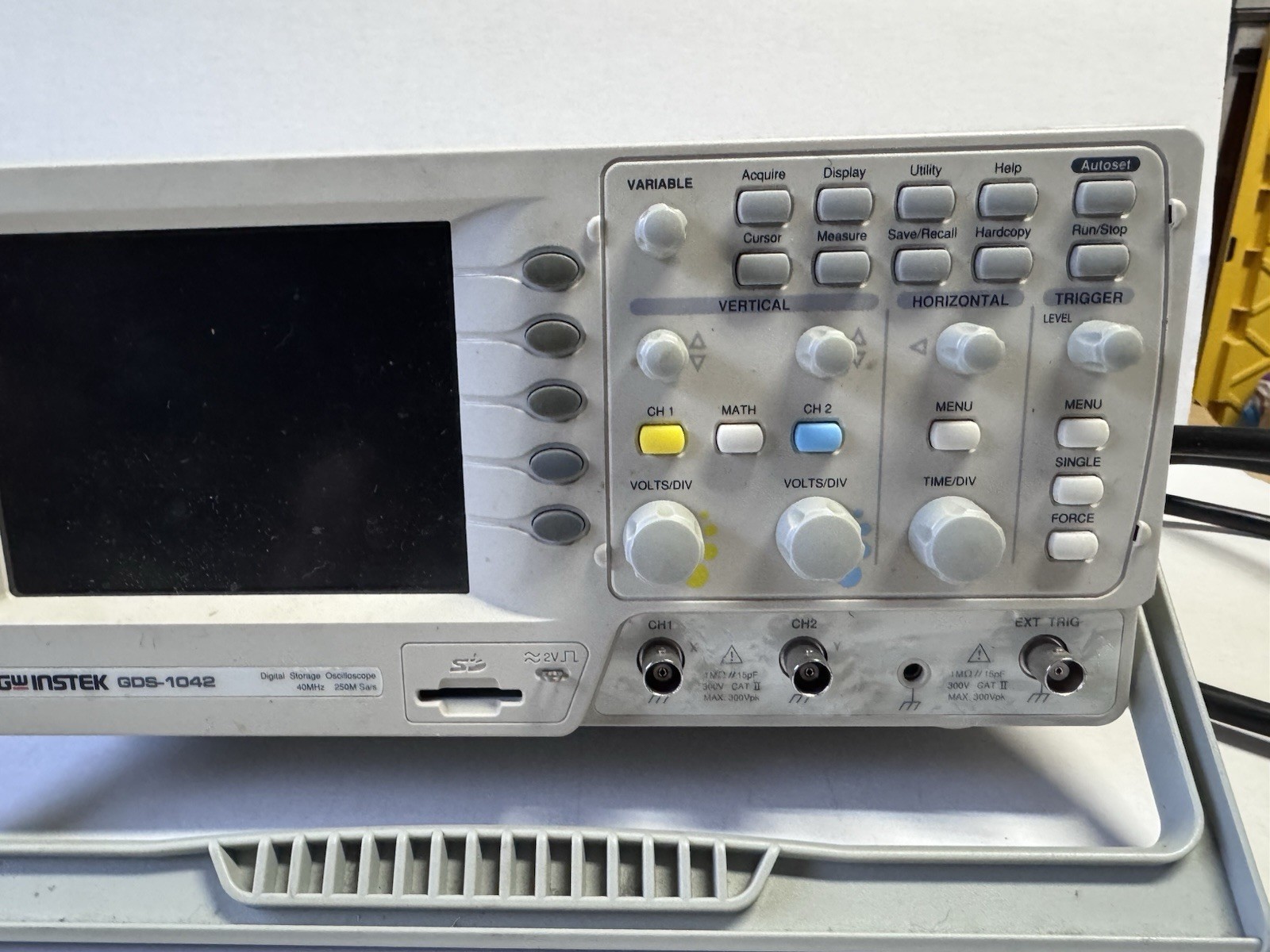 Gw Instek Digital Storage Oscilloscope GDS-1042 40MHz