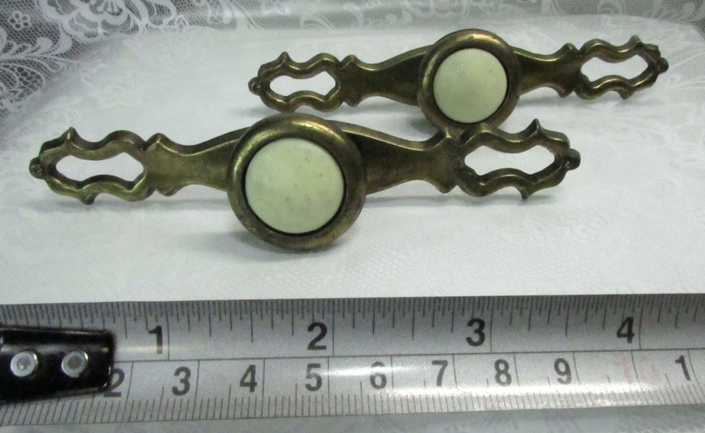 Vintage Brass DRAWER PULLS Knobs Button Handle w Back Plates Canada CK3144 SP13