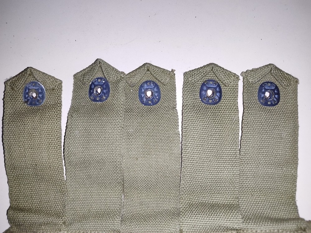 Original pouch, WWII US