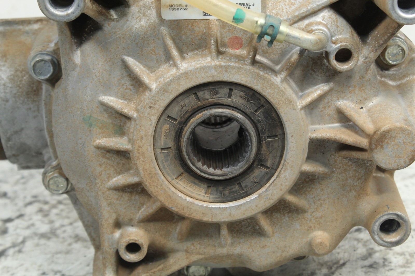 2009-2014 POLARIS SPORTSMAN XP 550-850 EPS Rear Differential Diff 2204462