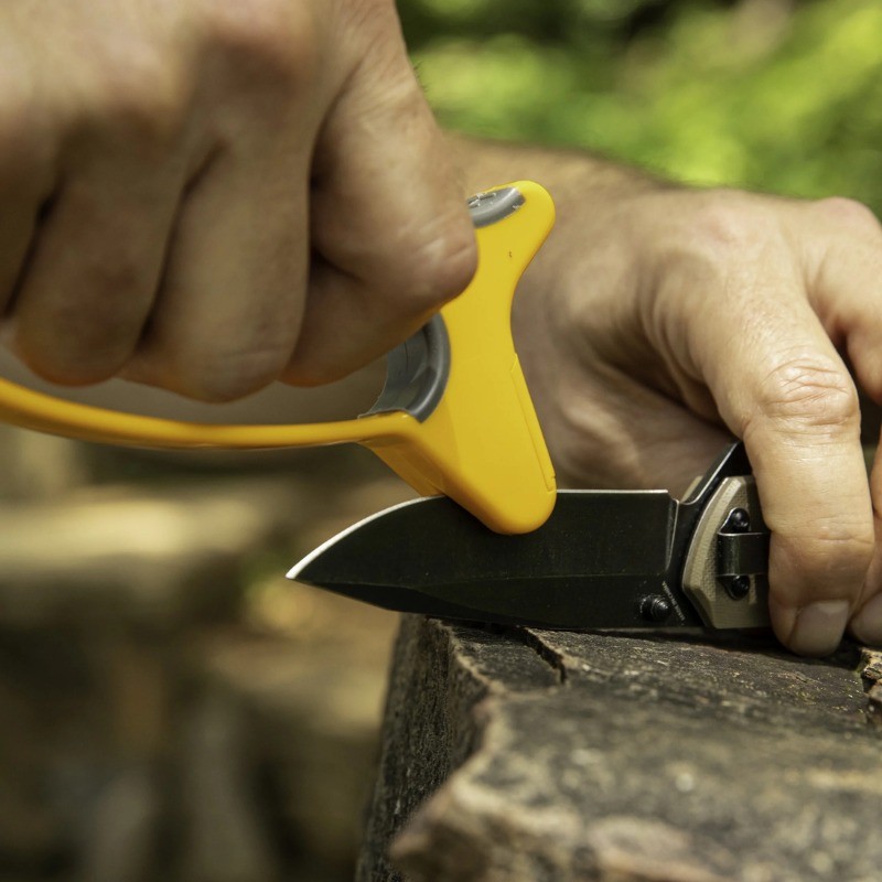 Smith’s 50170 JIFFY V-Sharp Knife & Scissors Sharpener | Yellow & Grey