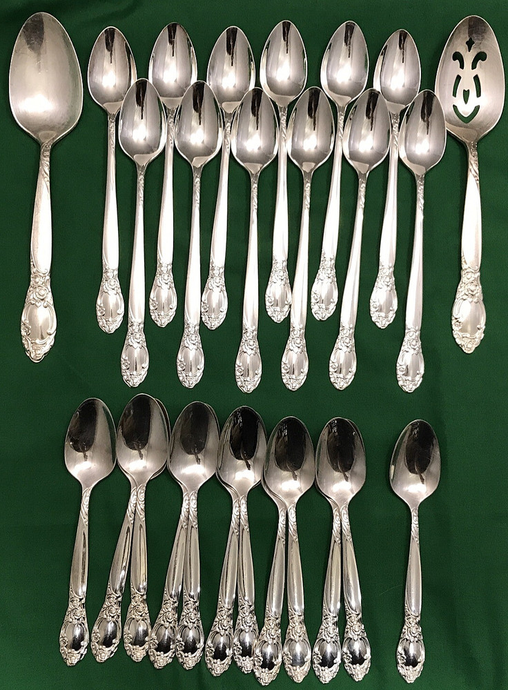 26 Pc BALLAD Silverplated ICED TEA, SERVING & TEASPOONS Oneida Very Nice!
