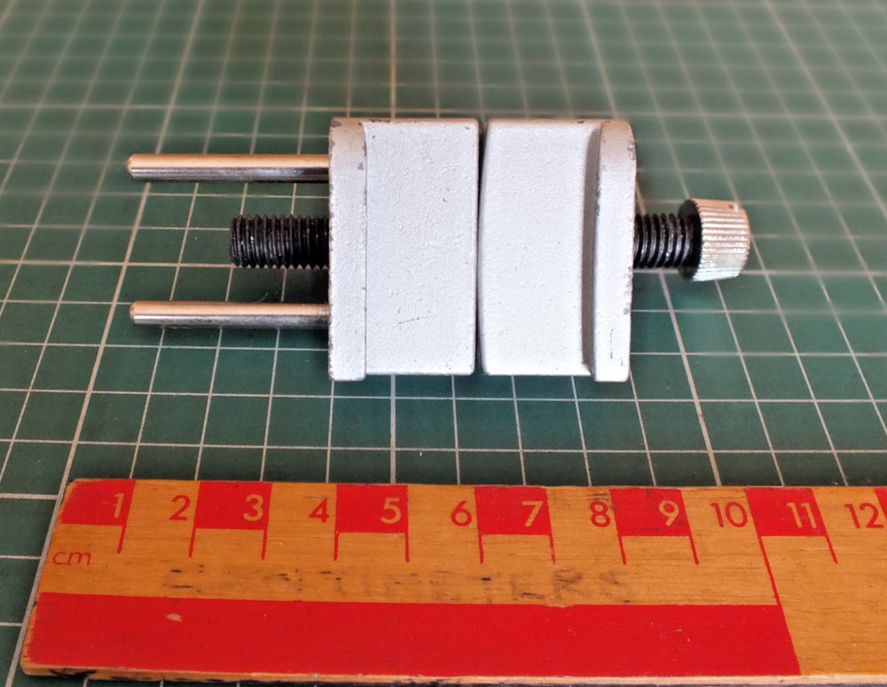 CHISEL HONE / SHARPENER VINTAGE TOOL ( REF A )