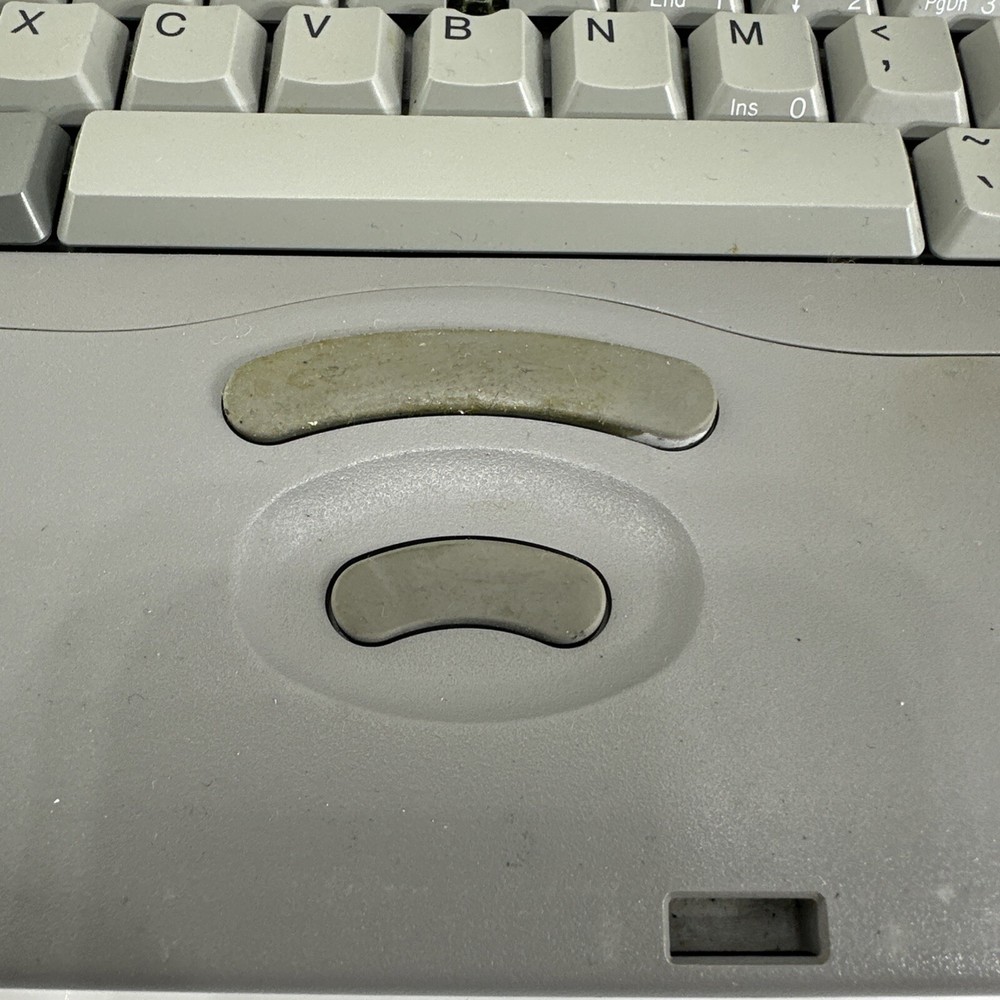 Toshiba Satellite Pro Model# 460CS Laptop Untested