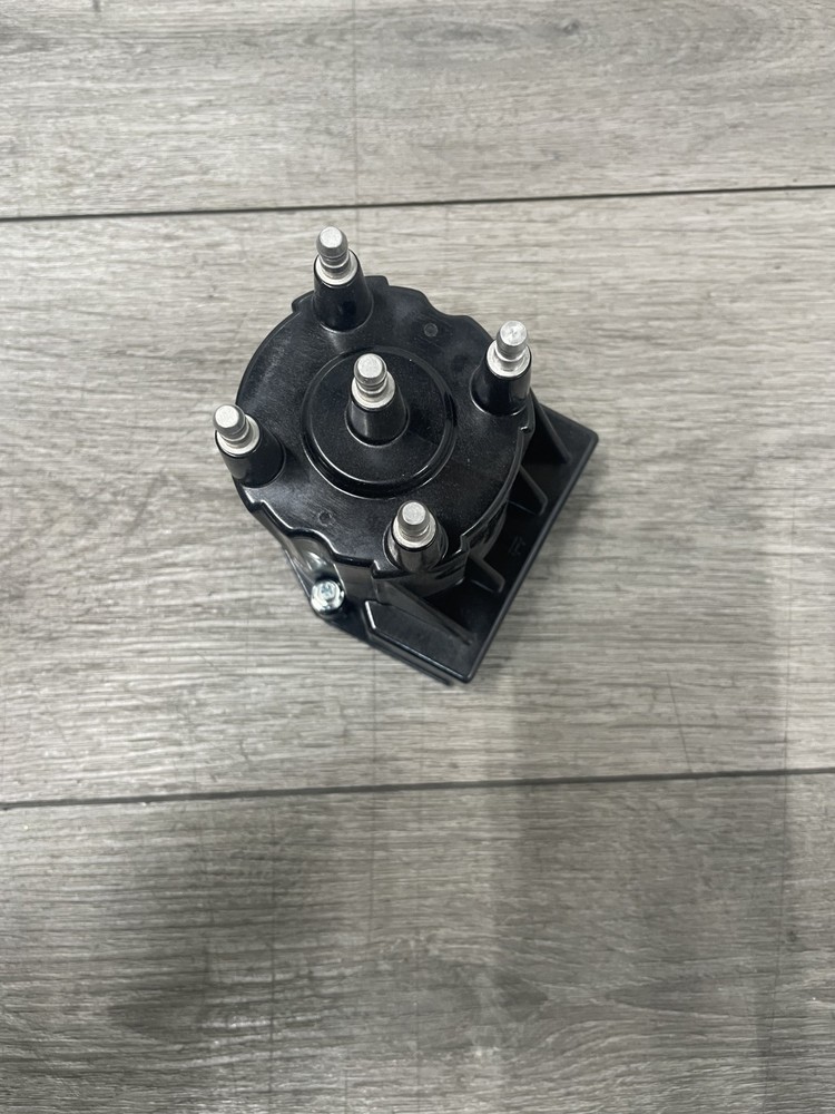 Carquest CAE1221 Premium Distributor Cap