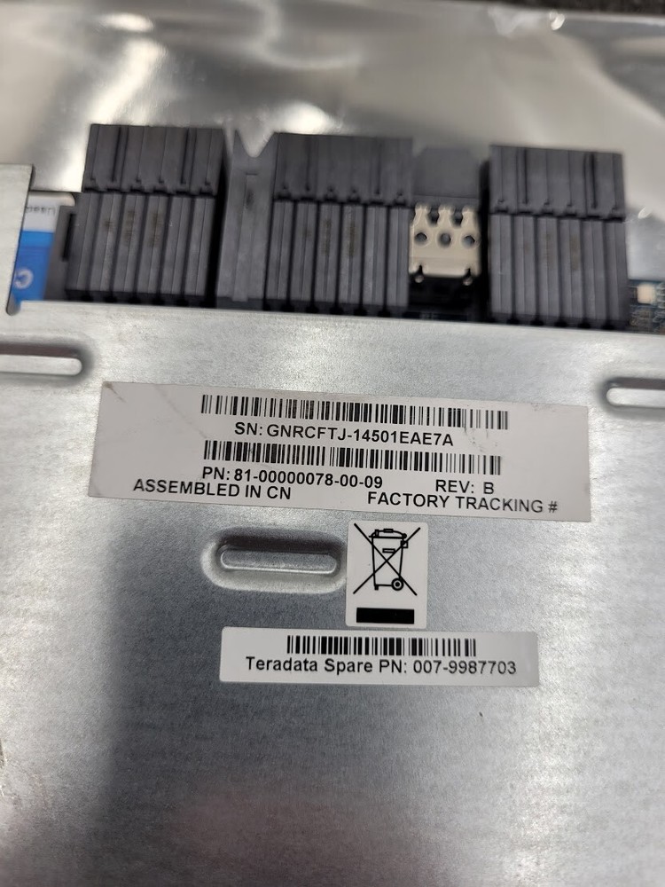 Dot Hill FRUTC05-01 12Gb SAS / FC Disk Array Controller Module 81-00000078-00-09