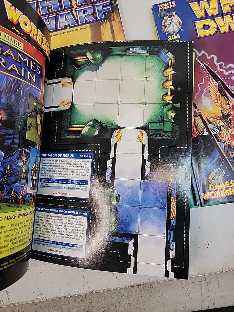 White Dwarf magazine lot