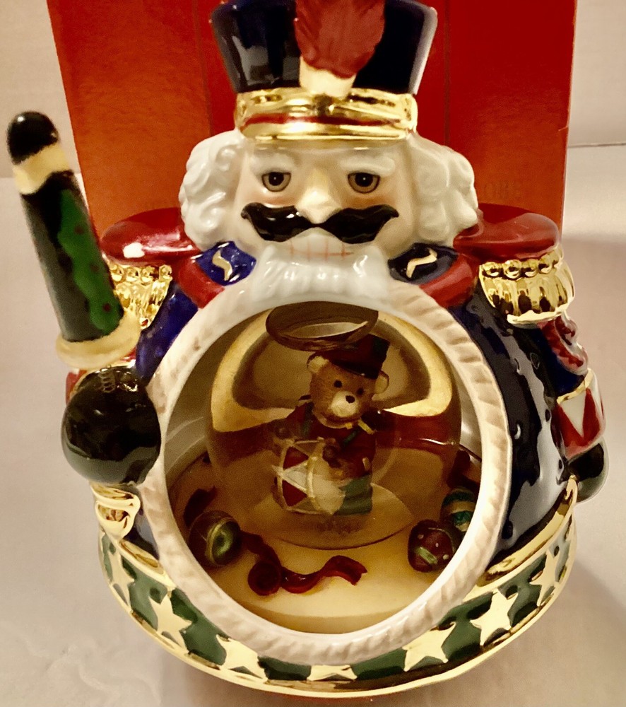 BRAND NEW! Christopher Radko Roly Poly Nutcracker Snowglobe Christmas
