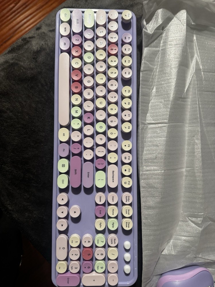 Purple keyboard and mouse