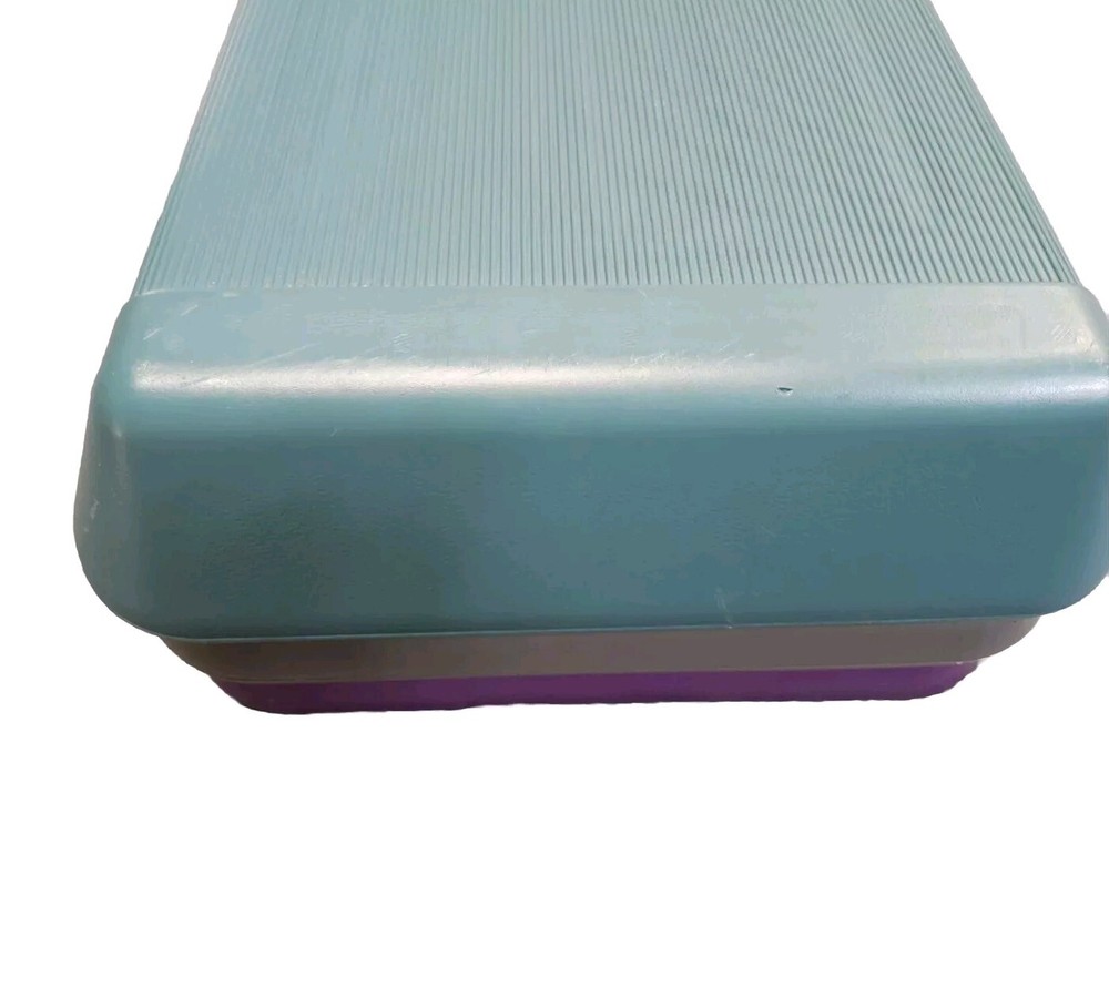 Authentic THE STEP Aerobics Home Circuit Platform W/4-Risers Aerobics Exercise.