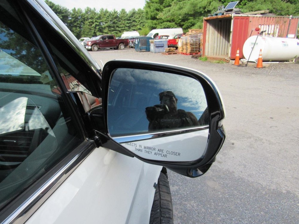 PILOT 2018 Glove Box 1064706