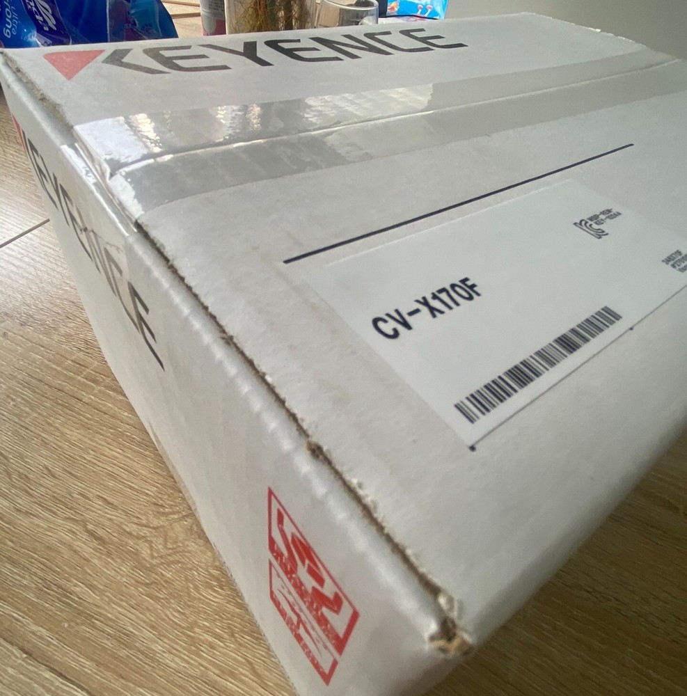 KEYENCE  CV-X170F  Visual controller brand new