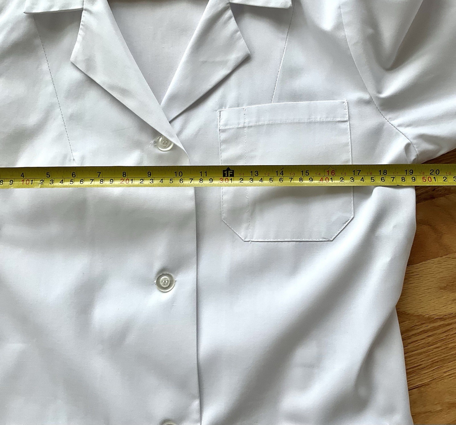 Natural Uniforms Doctor Medical Lab Coat White Long, Collared, Button-Up Size L