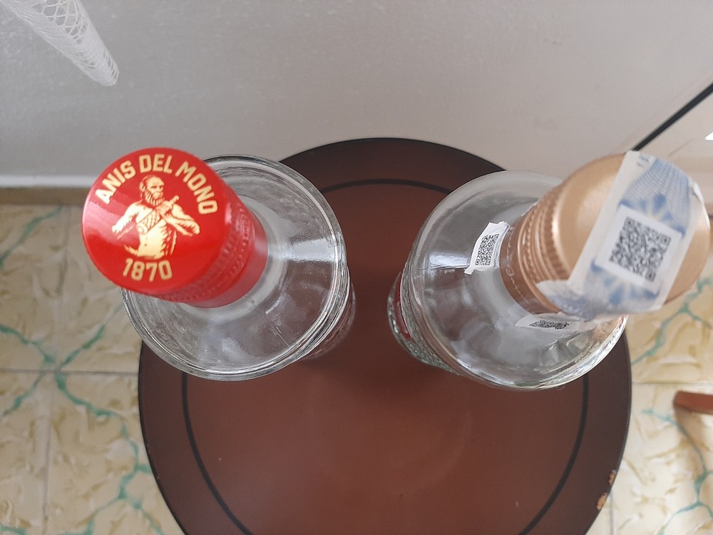 Anises Empty Glass Bottles